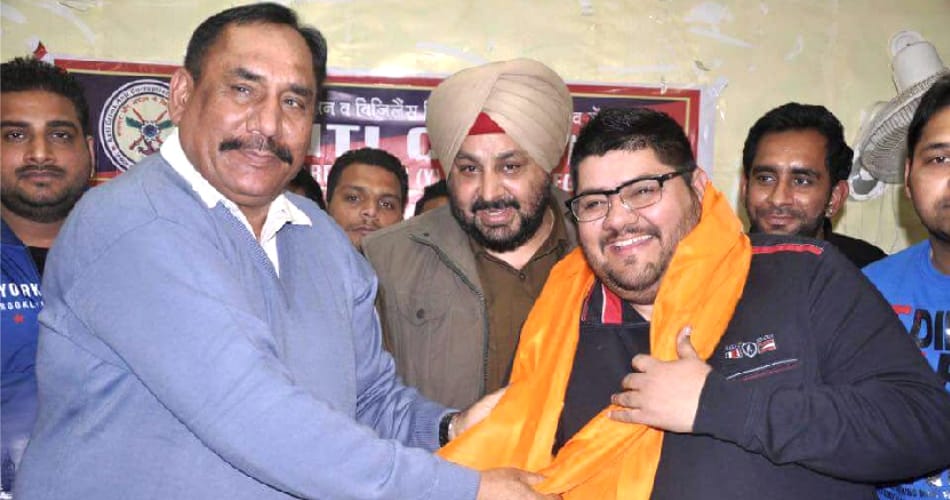 Five arrested including Shiv Sena Hind's national vice-president Rohit Sahni