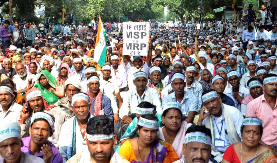 anna hazare targets modi government