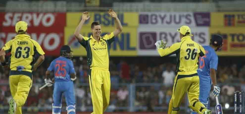 jason behrendorff also getting out sachin tendulkar and rahul dravid