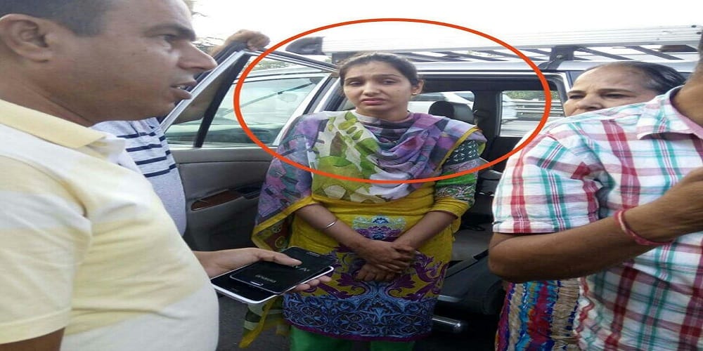 Two female working as a brokerage was caught with the doctor 
