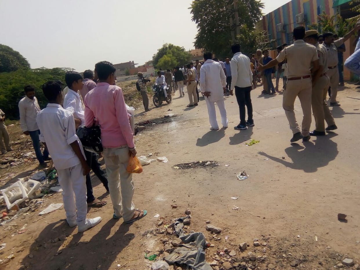  Two children scorched by explosion in the garbage, sensation