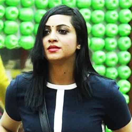 BIGG BOSS 11 THIS CONTESTANT TODAY WILL CROSS HER ALL LIMIT IN FRONT OF CAMERA
