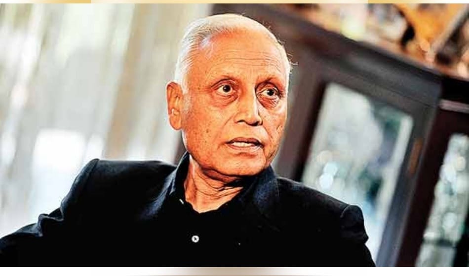 court gave orders to former airforce chief sp tyagi to be present for to proceedings on december 20