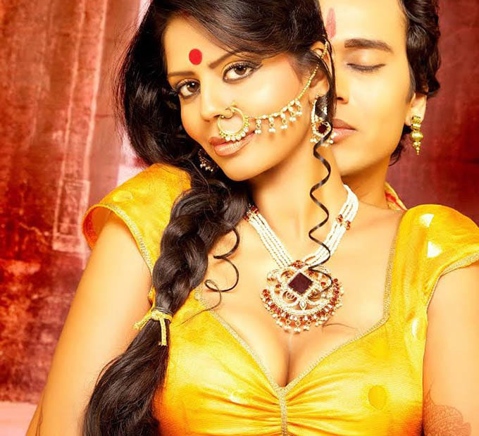actress bhairavi goswami comment on sexual harrasment in bollywood