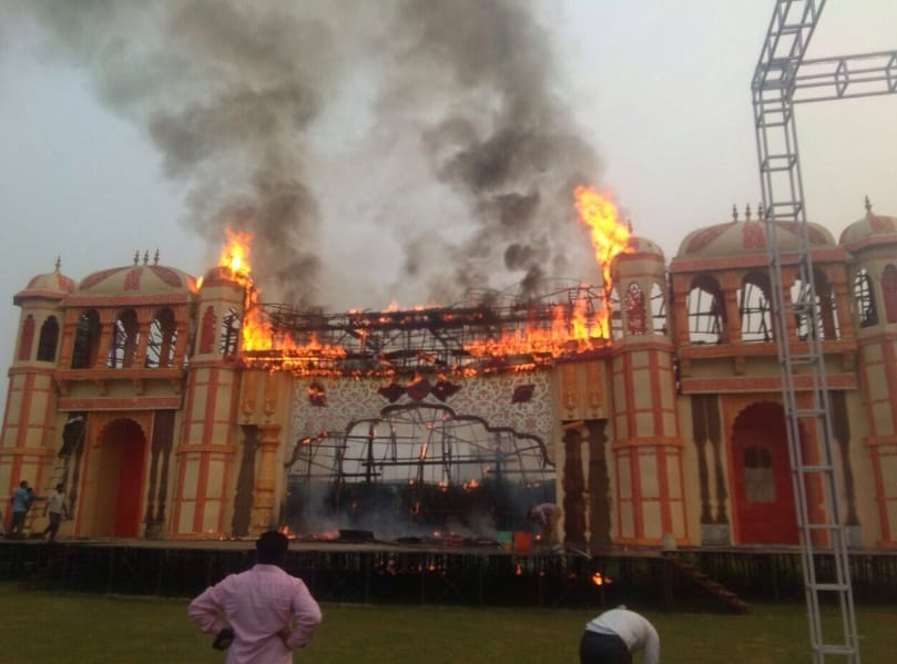 Burns decorative items of lakhs