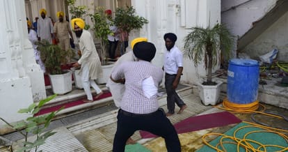 Several injured as Sikh groups clash outside Golden Temple