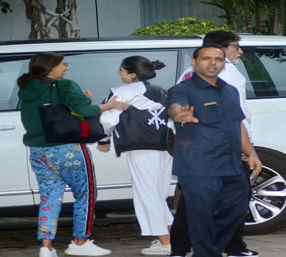 Amitabh Bachchan 75th Birthday Pictures From Maldives