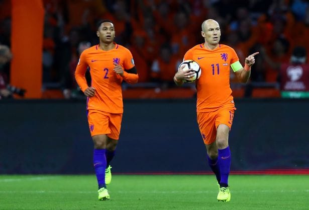Arjen Robben announces retirement after Holland fail to secure World Cup berth