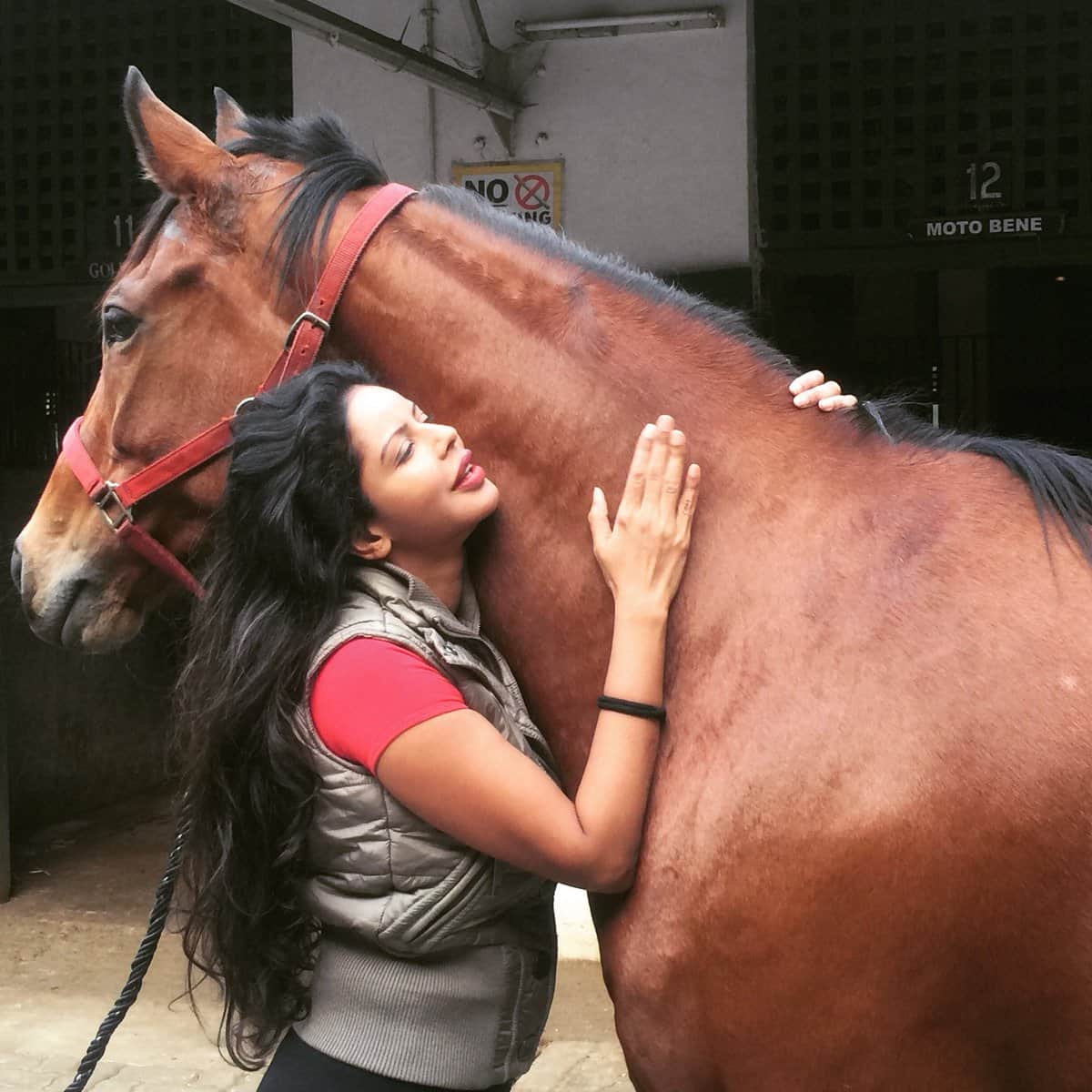 Hate Story actor Bhairavi Goswami tweeted on on sexual harassment in entertainment industry