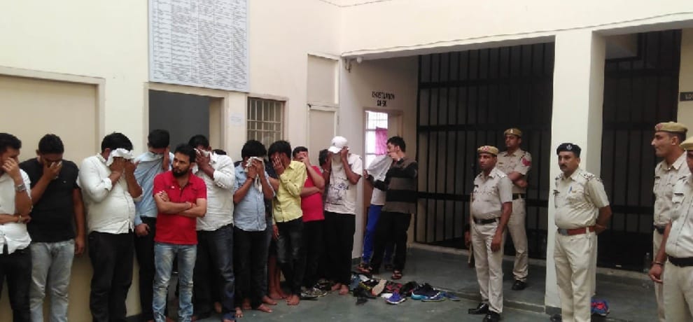 raid in illegal casino in gurugram