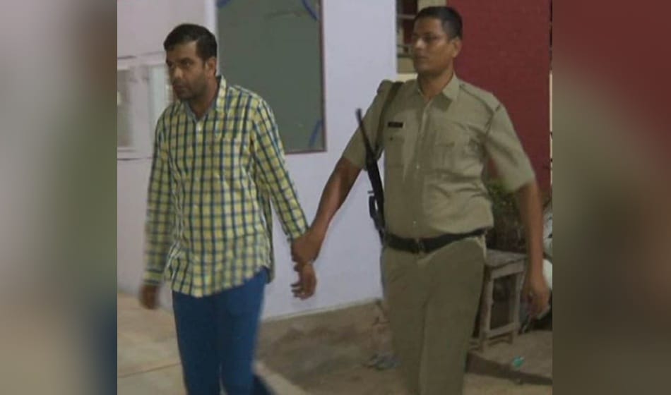 raid in illegal casino in gurugram