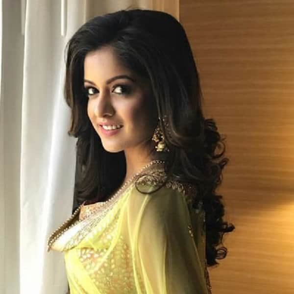 Firangi Motion Poster Kapil Sharma Ishita Dutta Monica Gill Rajiev Dhingra