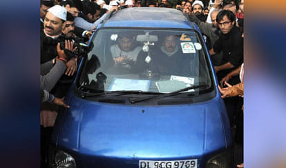 chief minister arvind kejriwal stolen blue car recovered from ghaziabad