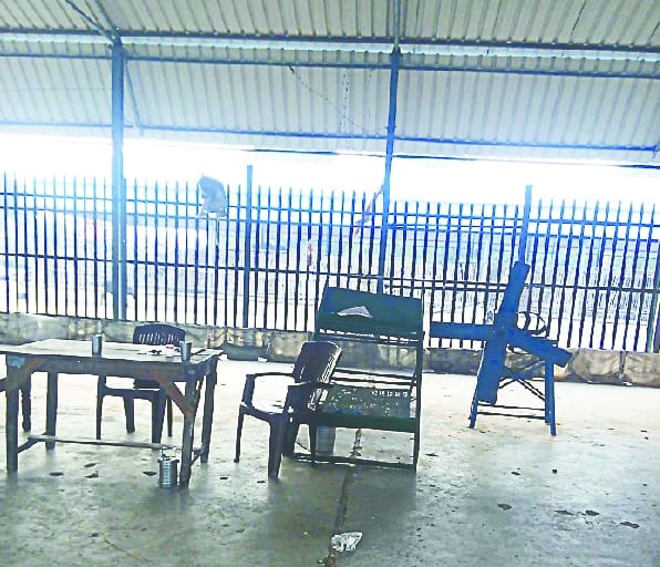 Purchase not done at government paddy centers