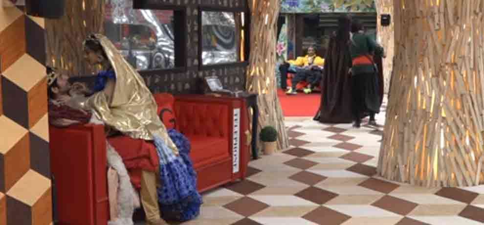 BIGG BOSS 11 WHEN SHILPA SHINDE SUDDENLY DANCING IN THE HOUSE