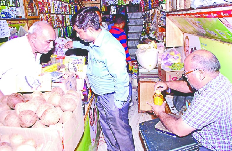 Stay away from these mixed turmeric and chillies