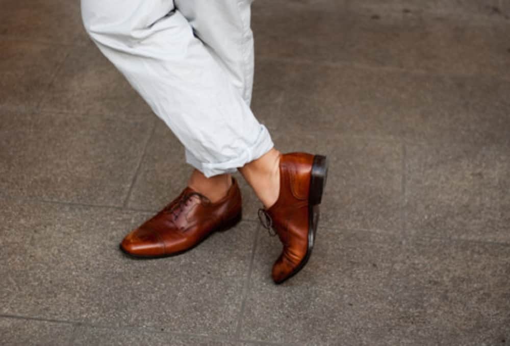 It can be dangerous for health to wear shoes without socks