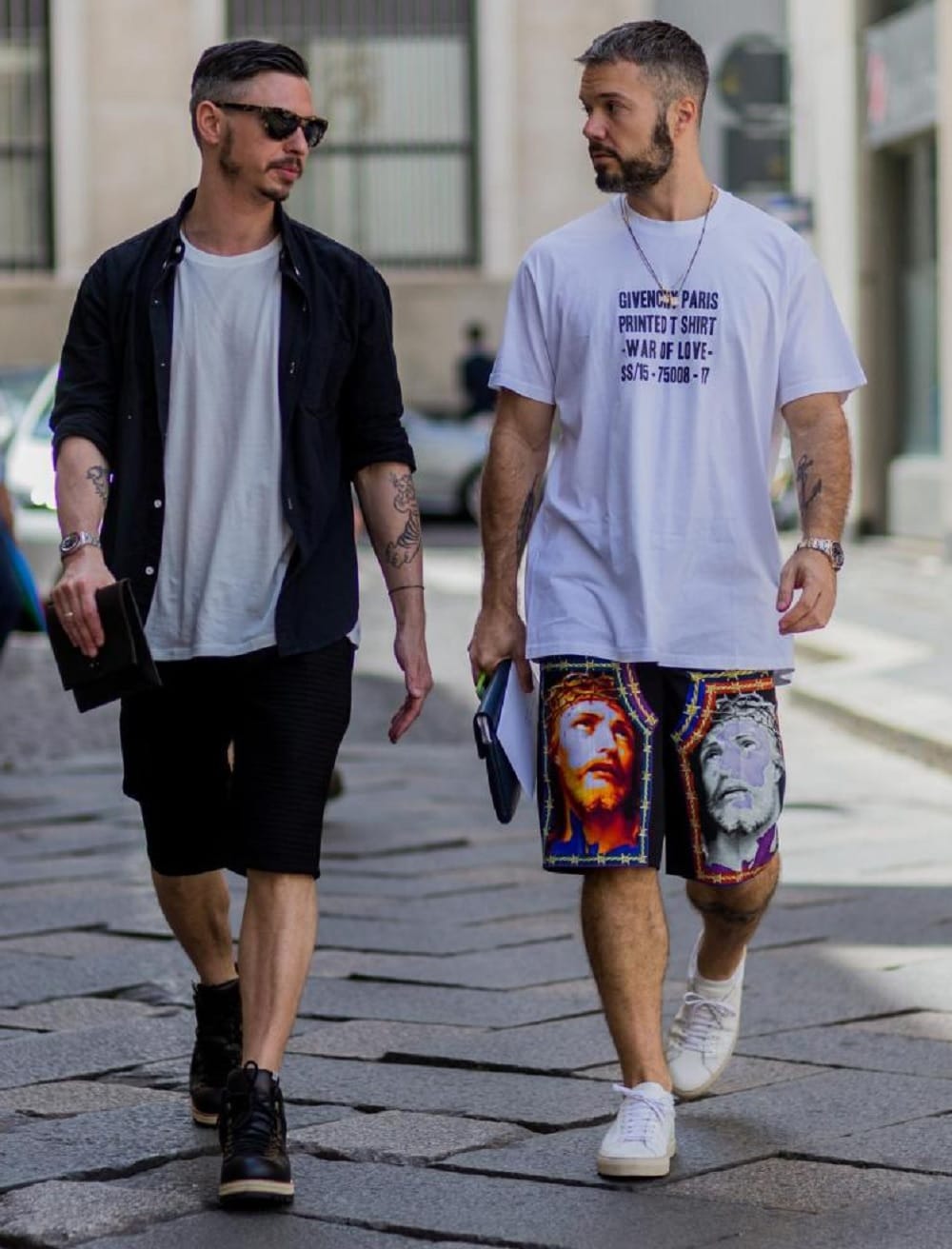 It can be dangerous for health to wear shoes without socks
