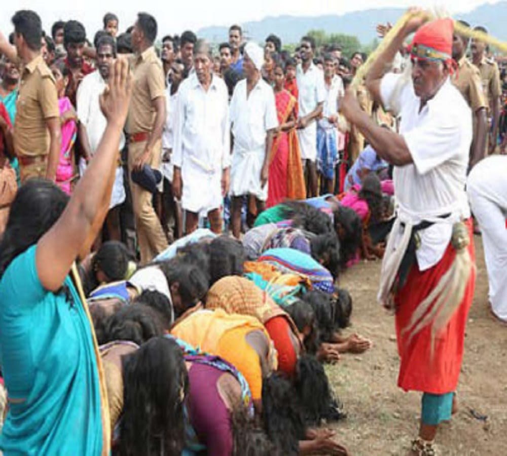 for not having regular periods Achappan Temple priest whipped to woman on the name of tradition  