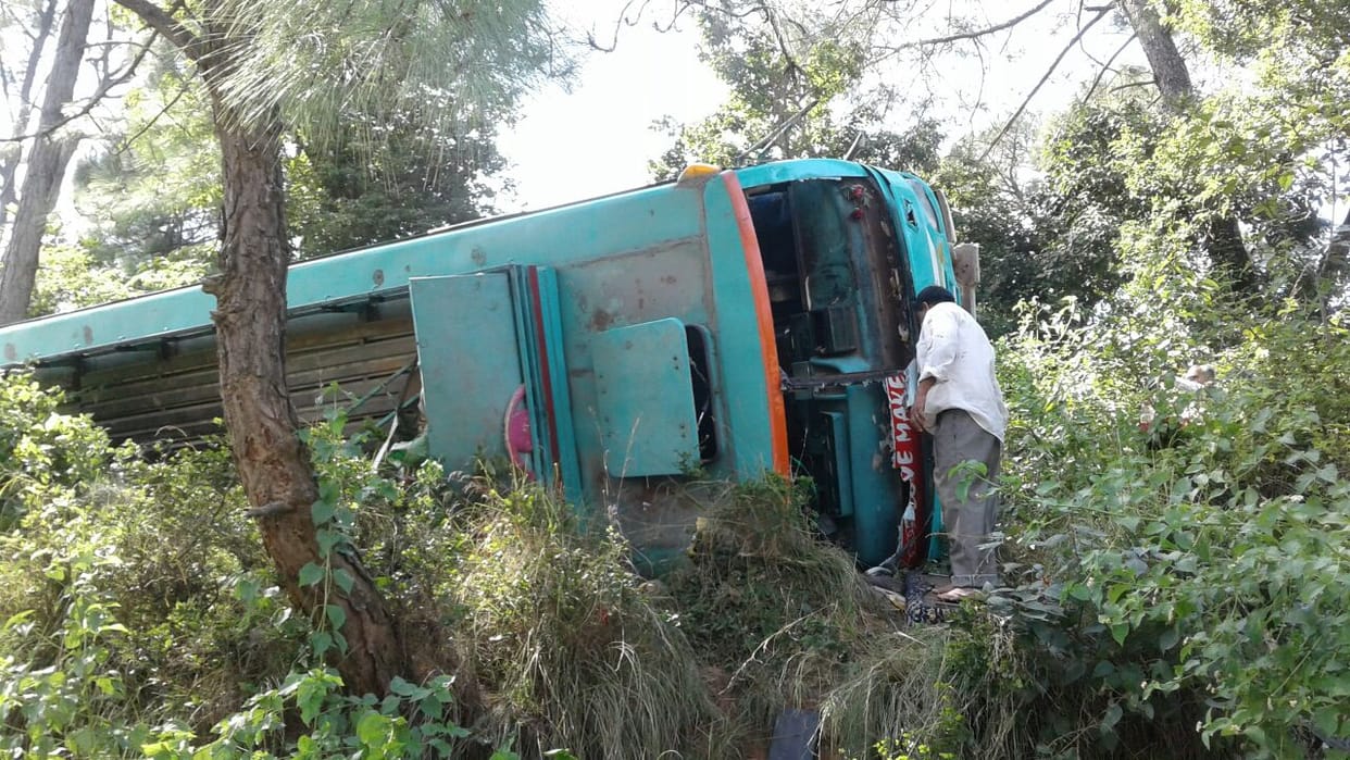 25 peopls injured in a road accident in reasi