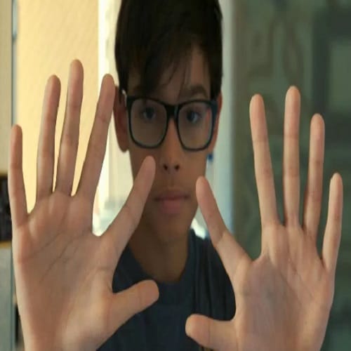 these fourteen family members have special power of twelve fingers and toes 