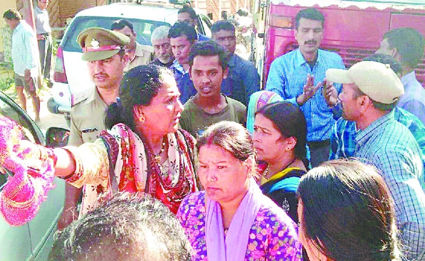Women did not get any cooking gas