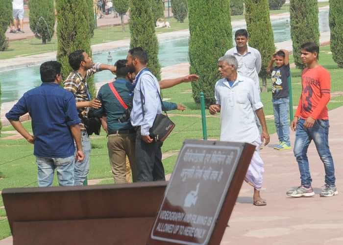tamil movie shooting at tajmahal agra