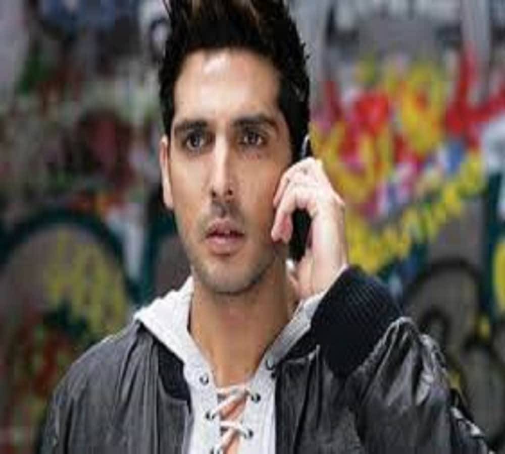  actor zayad khan blams himself for disappearing From bollywood