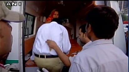 three passengers stranded in a service lift at Delhi Barakhamba Road metro station rescued