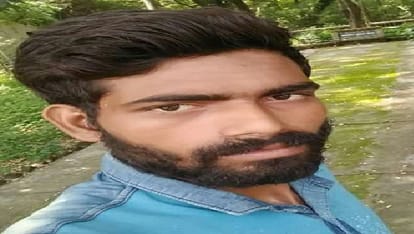 Three people dead in firing between two groups in an ongoing land dispute in Deoria