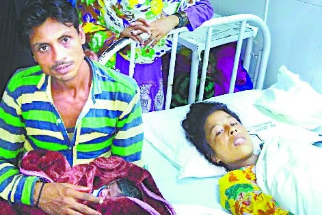 Prostate pregnant from hospital Auto birth delivery, neonatal death