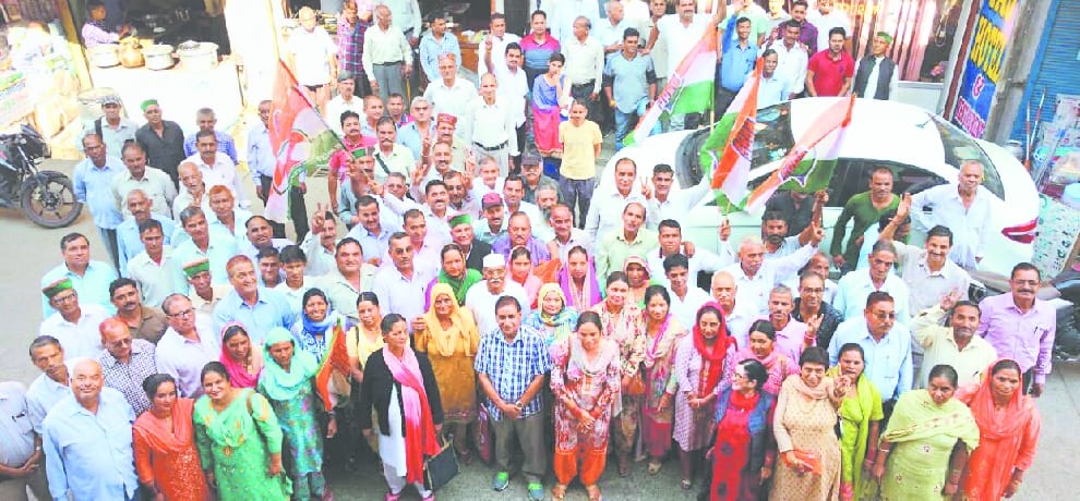 विधायक किशोरी को कांग्रेस संगठनों का समर्थन
