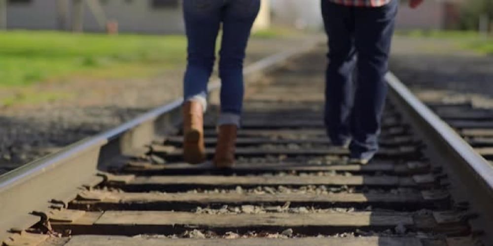 drama at railway track by a couple, police reached 