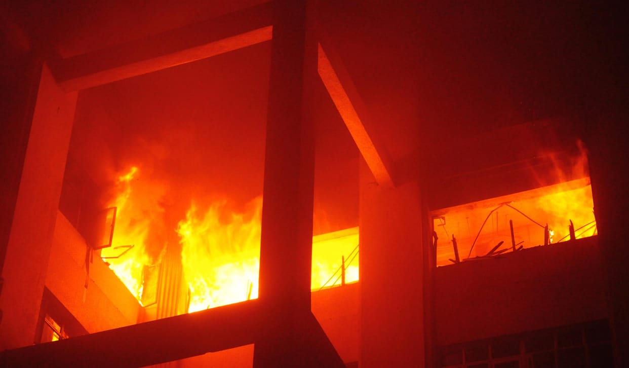 fire on tailor's shop in kathua