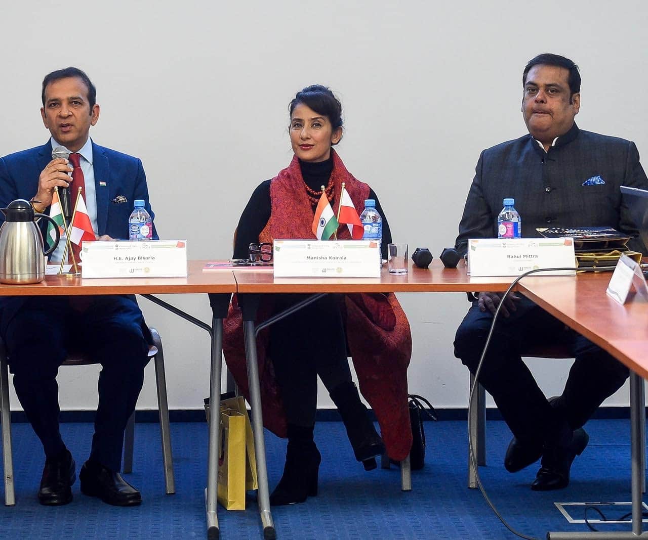 Manisha Koirala and Rahul Mittra awarded at the first Polish Indian Film Festival