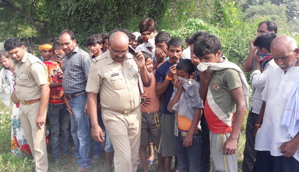 The victim's body was found in the pit, the threat of murder