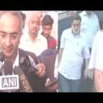 प्रेस से वार्ता के दौरान तनवीर अहमद मिर