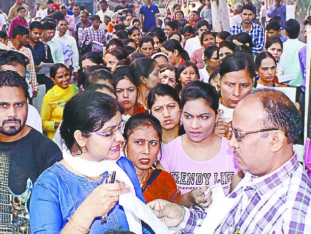 TET: More than two thousand candidates withdrawn