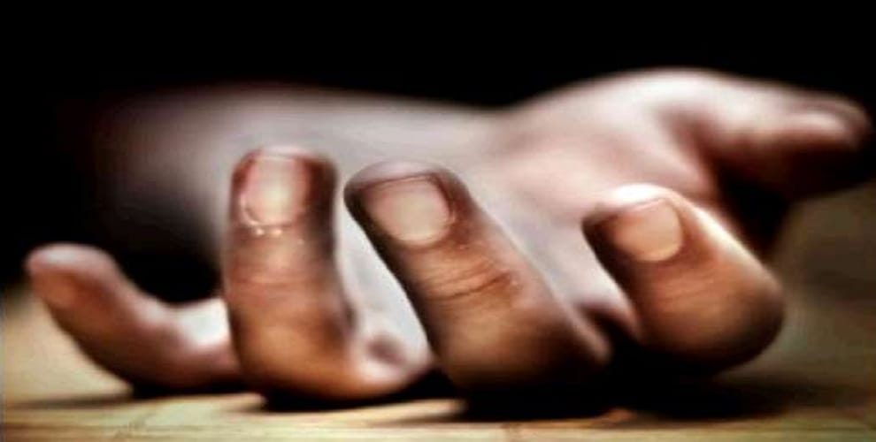 सब्जी विक्रेता की ईंट से कुचलने के बाद हत्या