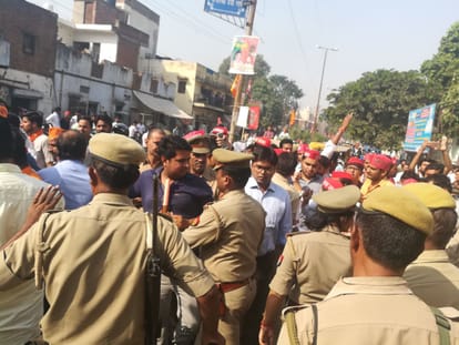 counting is in process for agra university student election