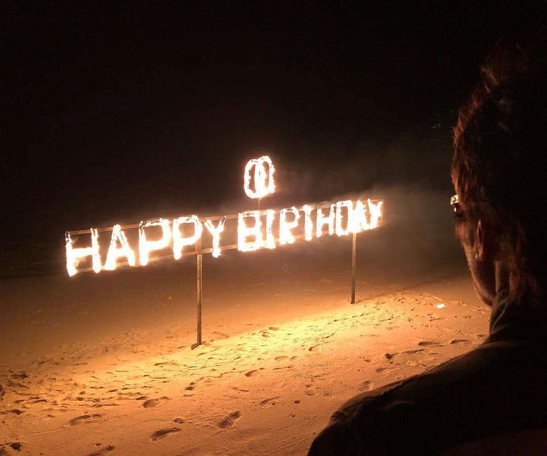 Picture Shows How Amitabh Bachchan Celebrated 75th Birthday On Maldives Trip With   Family