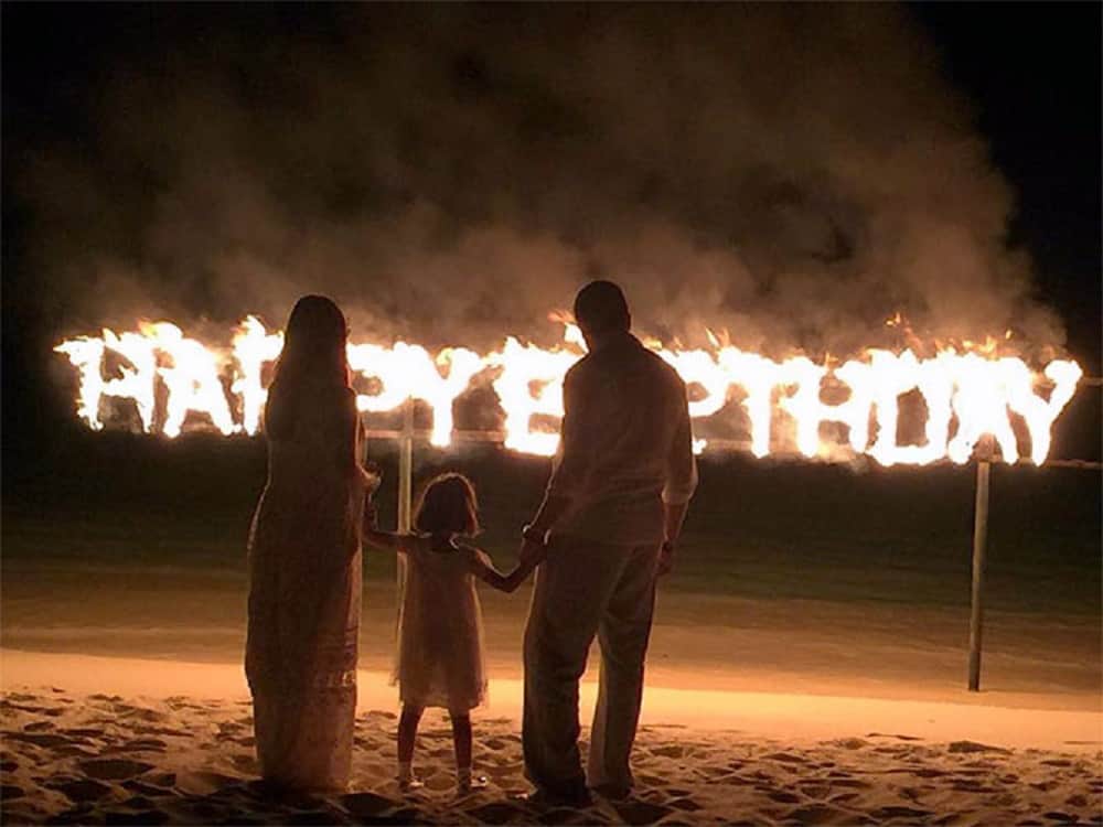 Picture Shows How Amitabh Bachchan Celebrated 75th Birthday On Maldives Trip With   Family