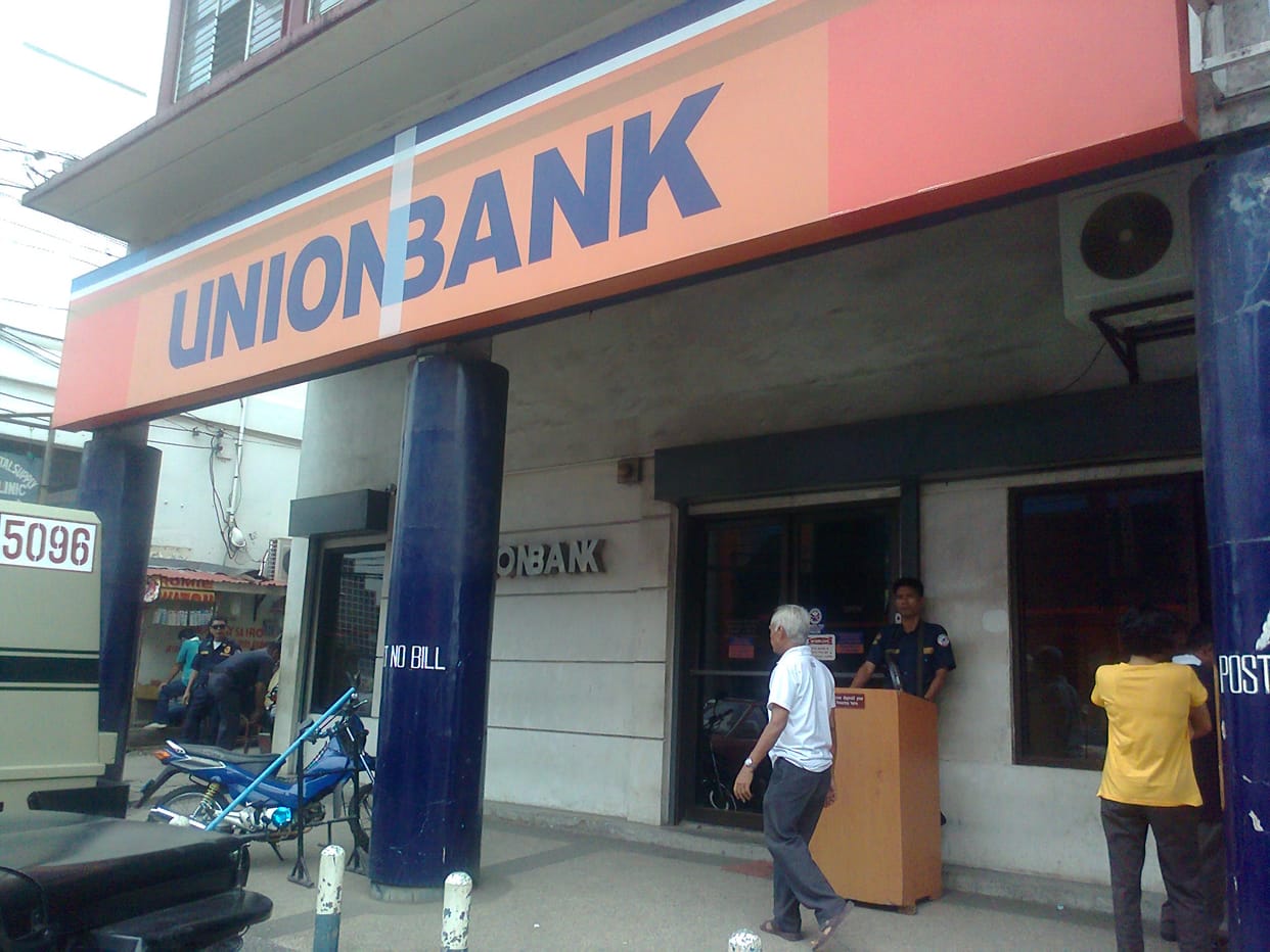 19 banks closed for four days, dealt to work