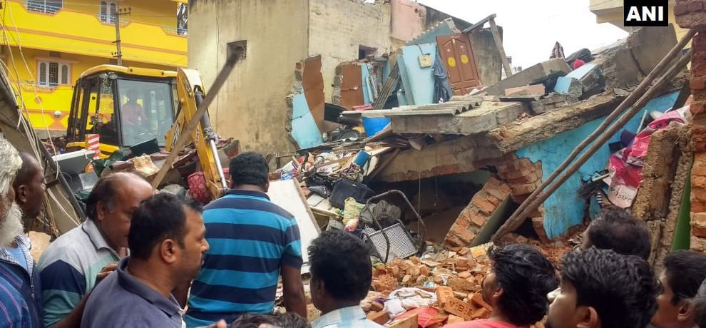 residential building collapsed after cylinder blast in bengaluru ejipura