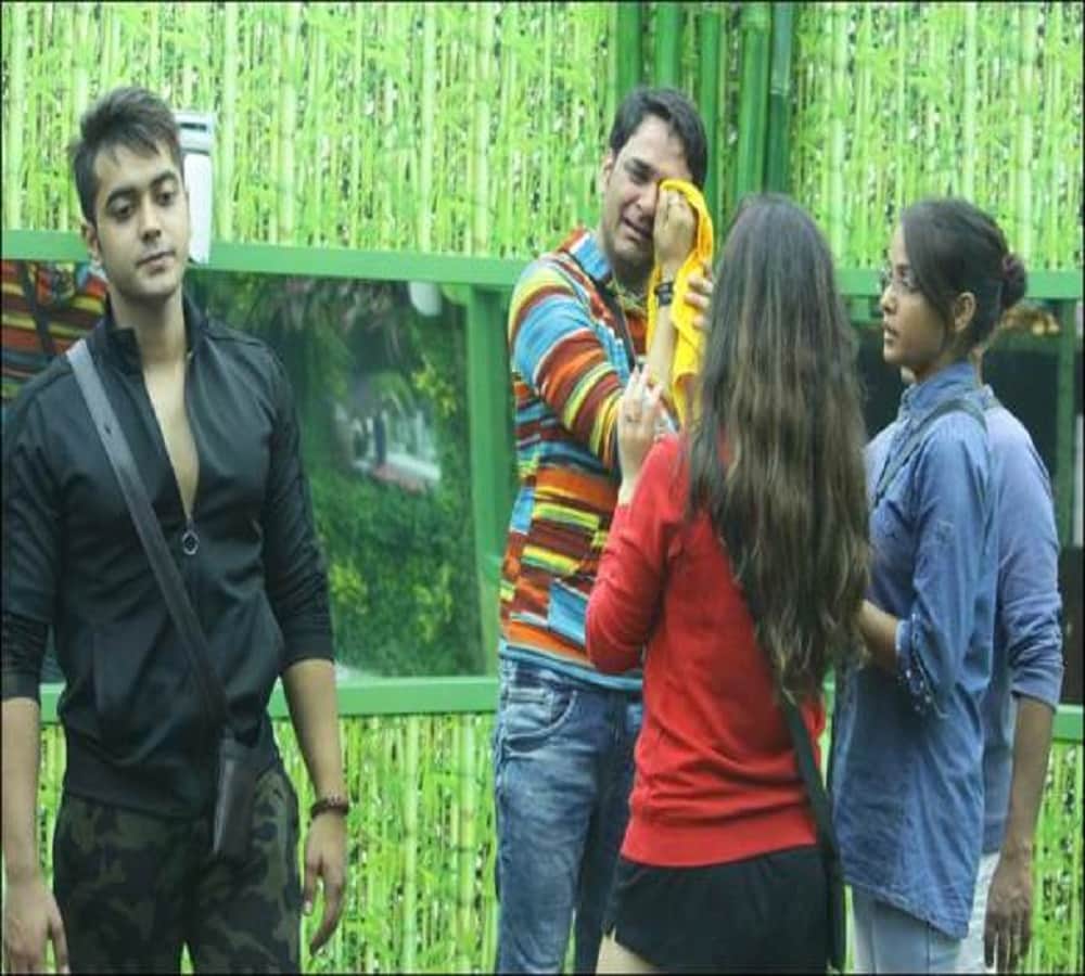 bigg boss 11 nomination special, which contestent leave out today