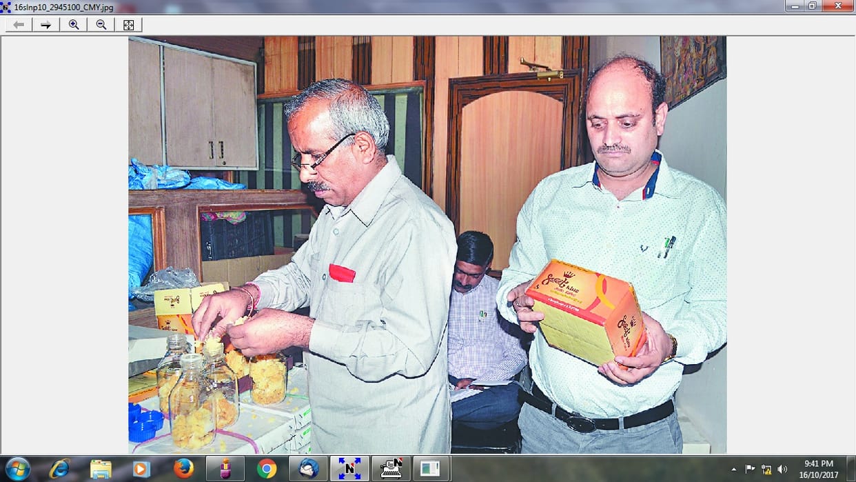 शहर में स्वास्थ्य विभाग की दबिश से मचा हड़कंप