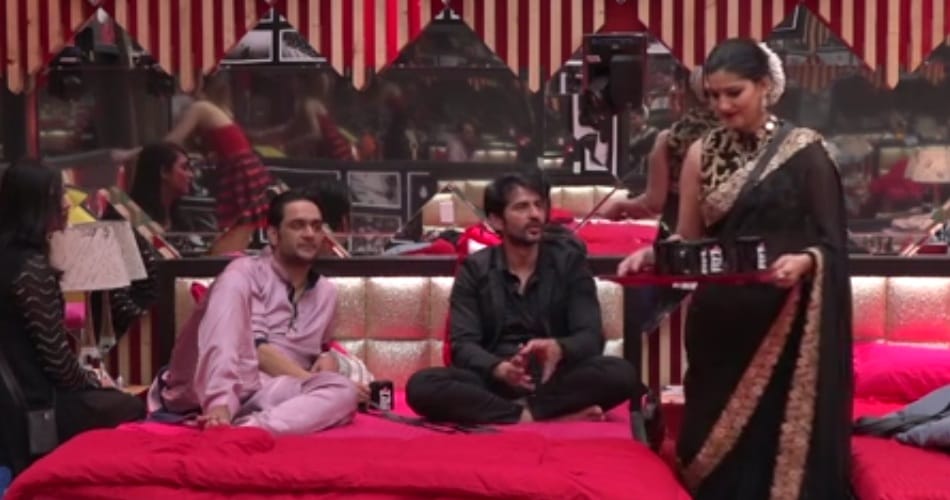 sapna chaudhary wears black saree in bigg boss house