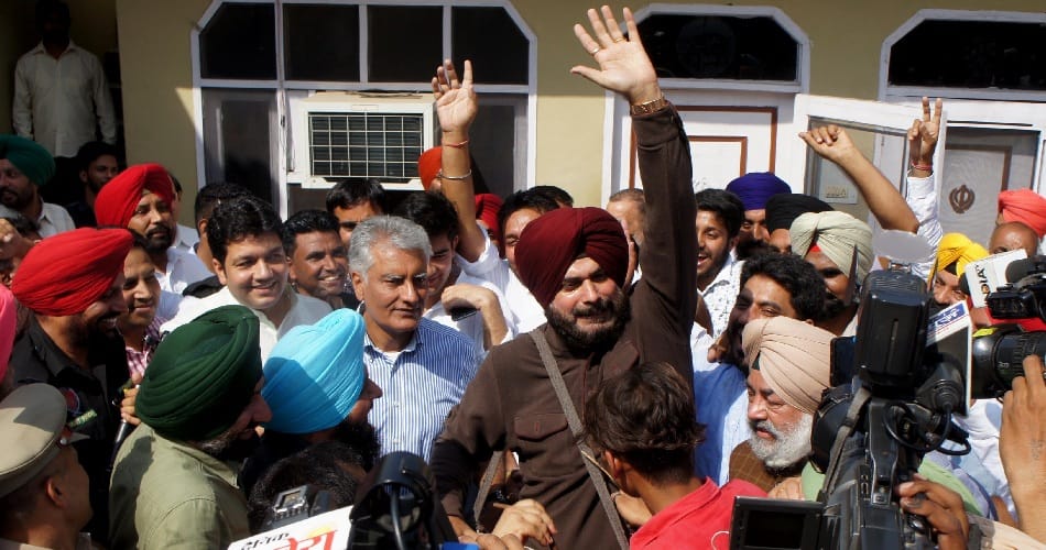 gurdaspur loksabha bypoll wins by congress candidate sunil jakhar