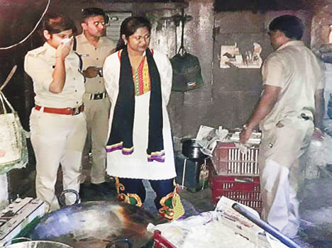 One quintile chheaa ficawaya, three samples filled