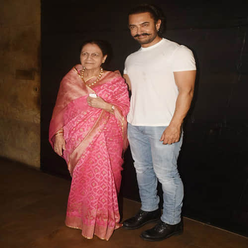 aamir khan organised a special screening of the movie secret superstar for his mother Zeenat Hussain
